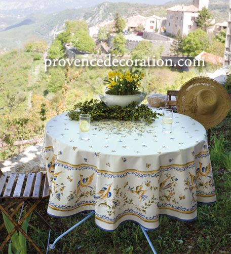 French Round Tablecloth coated or cotton (Moustiers white blue) French Round Tablecloth coated or cotton (Moustiers white blue)